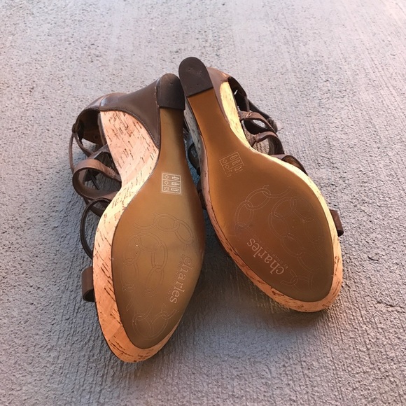 💕HP💕Charles by Charles David brown leather wedges - Picture 6 of 8